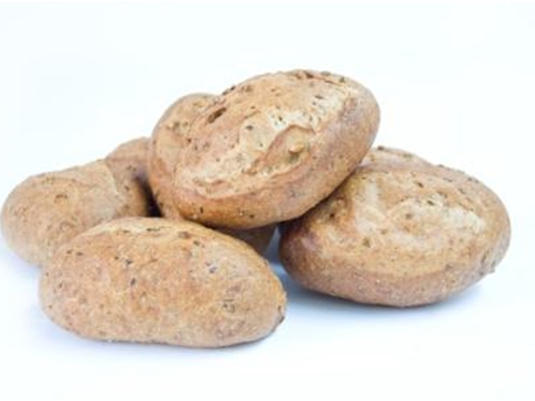Harde volkoren broodjes